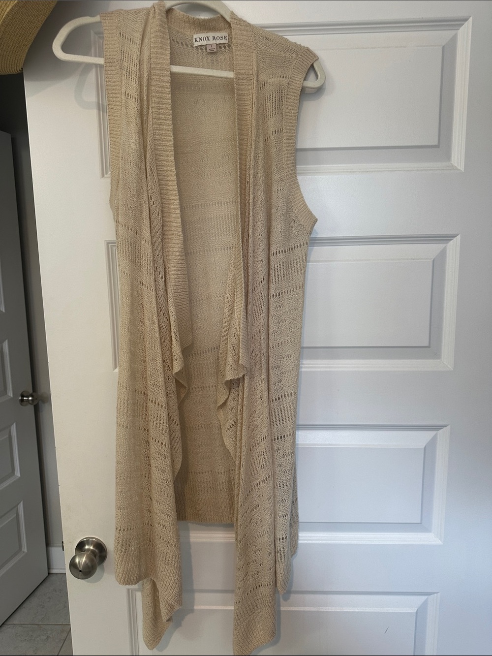 Knox Rose Neutral Knit Open-Front Sleeveless Cardigan Duster #boho style